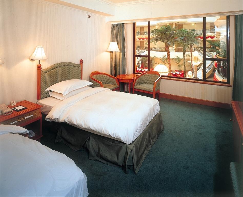 Guangzhou Hotel Peking  Kamer foto