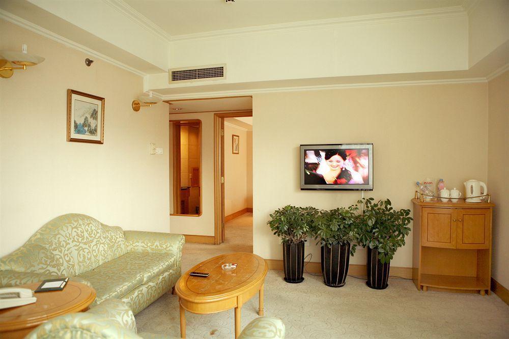 Guangzhou Hotel Peking  Buitenkant foto